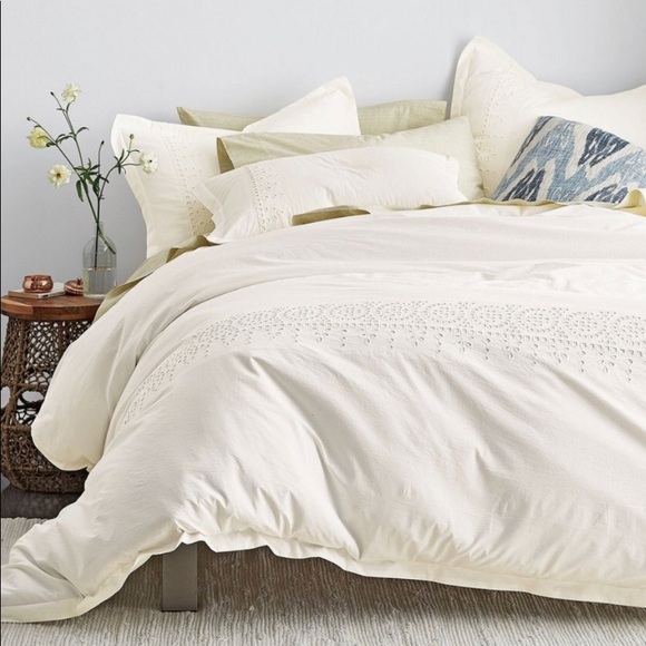 Bedding Off White Duvet Cover Size Full Poshmark